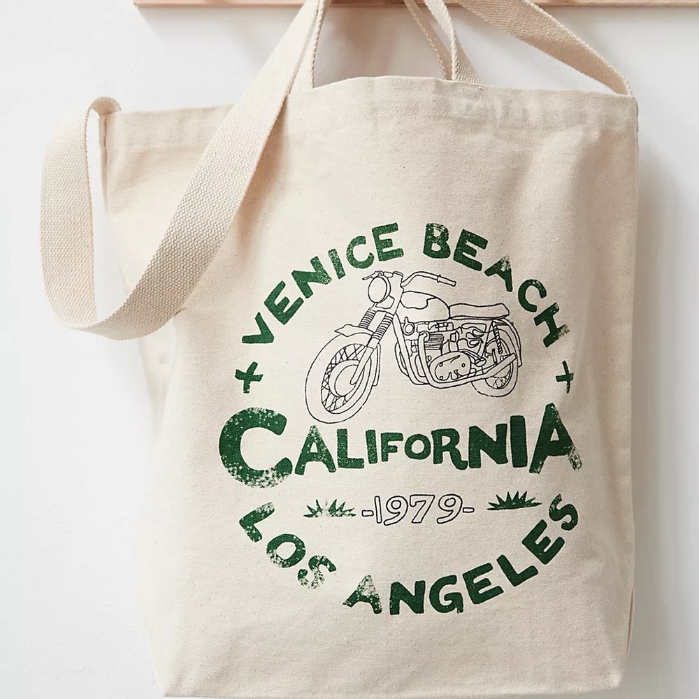NWT Free People Going Places Graphic Tote